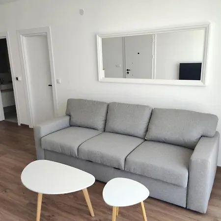 Kaskade Hill Apartman *